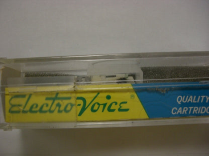 Vintage 271 Electro Voice Ceramic Phonograph Cartridge and Needle